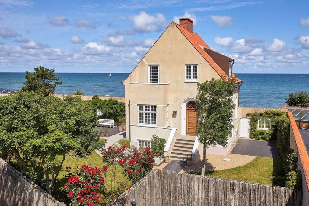 Exceptionel Beach House At The Ocean Gilleleje Exterior foto