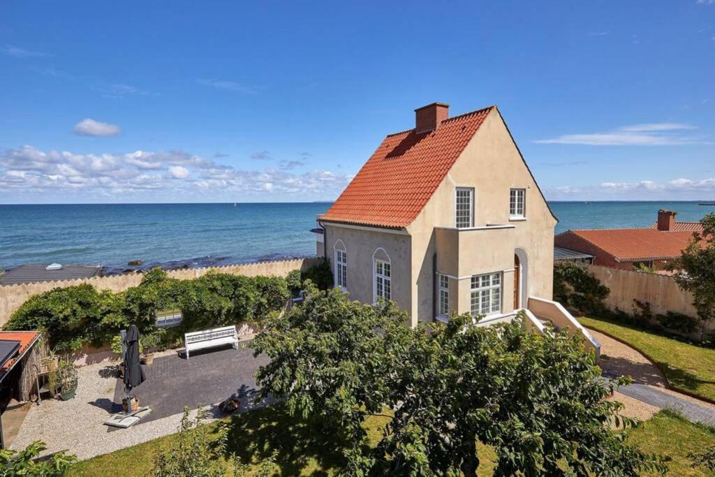 Exceptionel Beach House At The Ocean Gilleleje Exterior foto